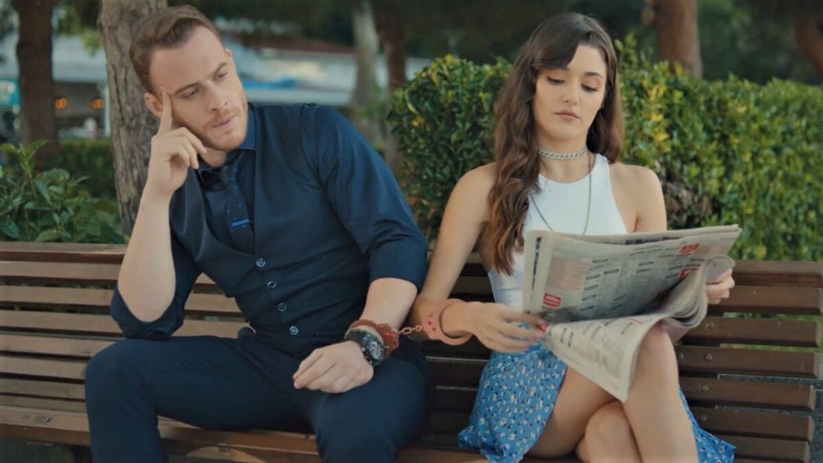 Кадр из сериала «Постучись в мою дверь» 