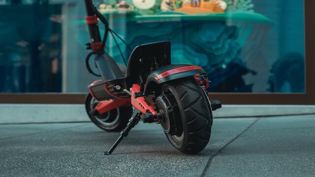Varla Scooter/Unsplash