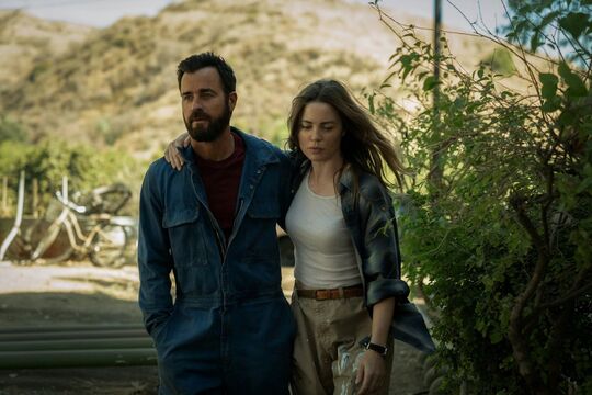 Кадр из сериала «Берег москитов»