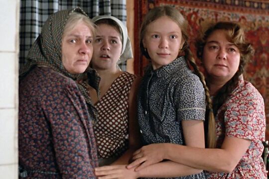 Кадр из фильма «Любовь и голуби»