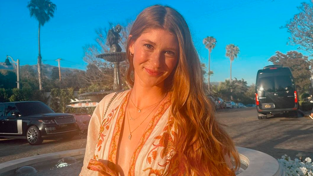 https://www.instagram.com/jenniferkgates/