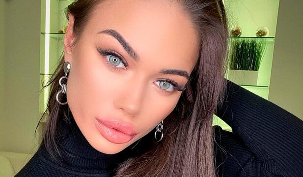 Instagram @yana_koshkina_official