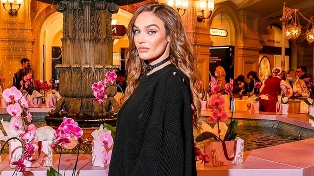 https://www.instagram.com/alenavodonaeva/