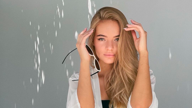 https://www.instagram.com/lisa_peskova/