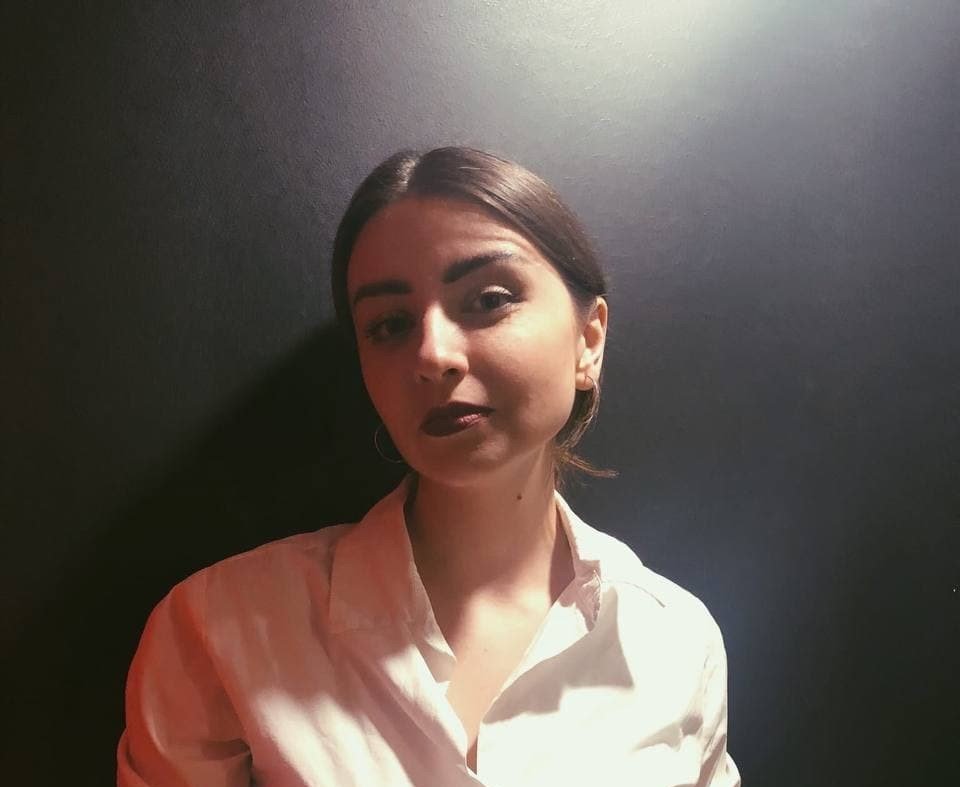 С трудом говорящая Алена Апина поделилась видео из