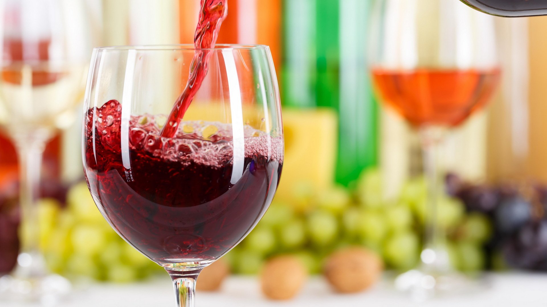 Лучшие красные сухие вина на 2024 год: топ-10 самых впечатляющих вин